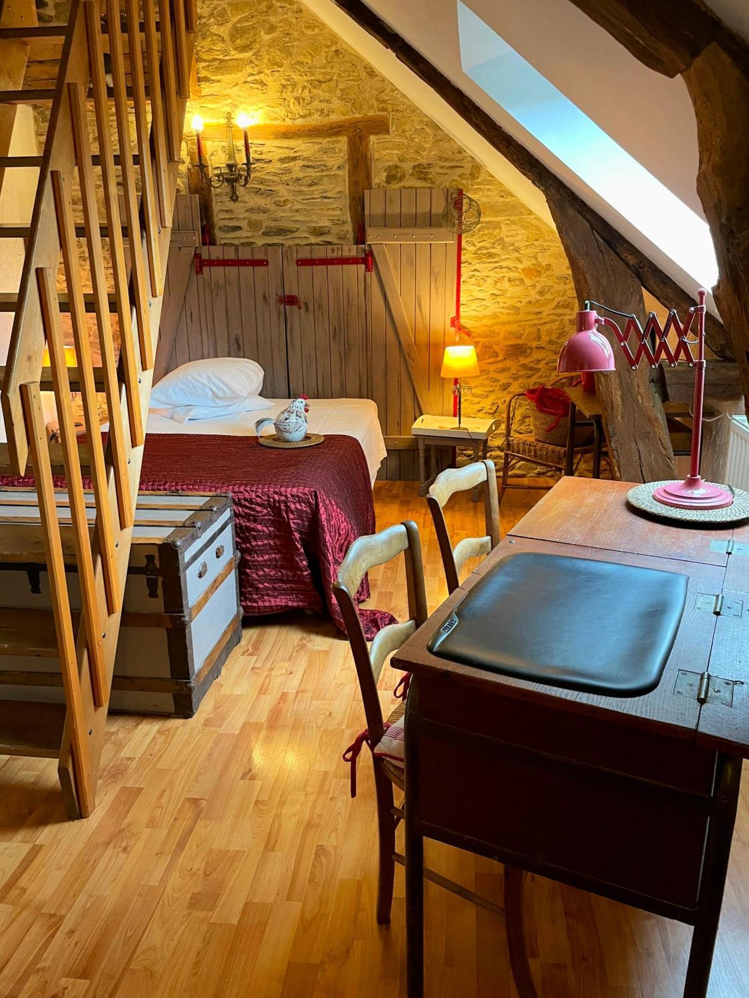 שאנטפי Appart' D'Hotes , Ch Et Gite Au Manoir De La Haute Pilais מראה חיצוני תמונה